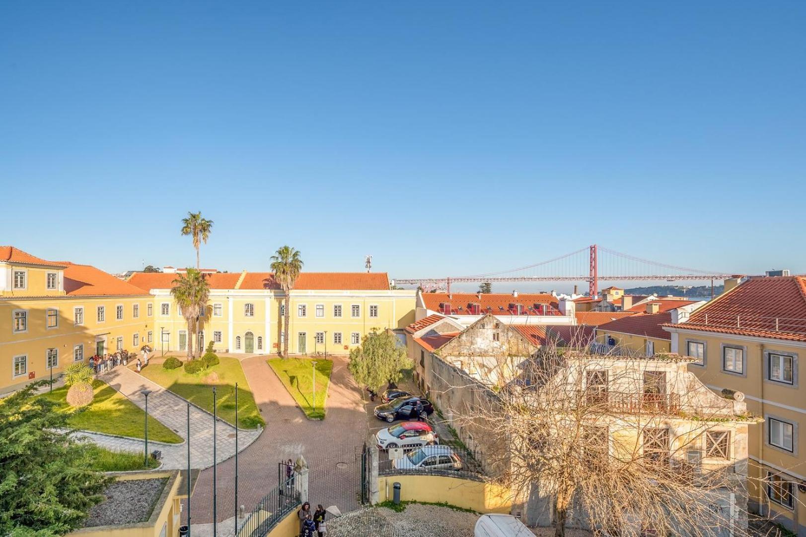 Guestready - Sunny Spacious In Belem Лиссабон Экстерьер фото